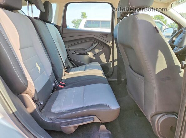 1FMCU0F75HUC01267 2017 FORD ESCAPE Silver Rear interior view
