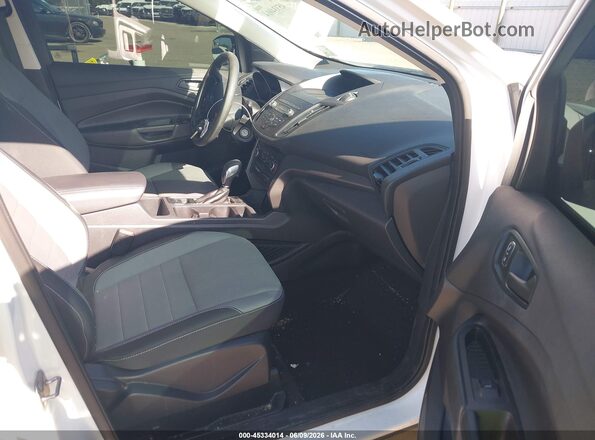1FMCU0F75KUB94702 2019 FORD ESCAPE White Widok wnętrza z przodu