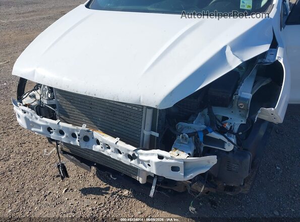 1FMCU0F75KUB94702 2019 FORD ESCAPE White Widok z przodu
