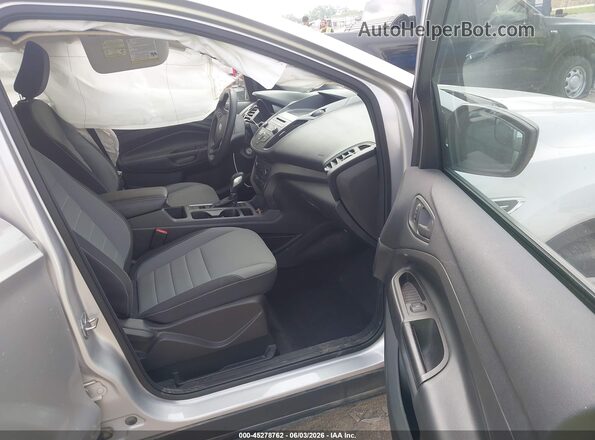 1FMCU0F76JUA64068 2018 FORD ESCAPE Silver 
