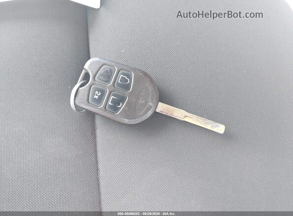 1FMCU0F77GUC04069 2016 FORD ESCAPE Silver Առջևի վահանակի տեսք