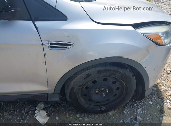 1FMCU0F77GUC04069 2016 FORD ESCAPE Silver Սալոնի հետևի տեսք