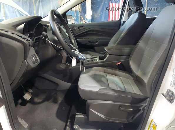 1FMCU0F77JUC79653 2018 FORD ESCAPE White Սալոնի դիմացի տեսք