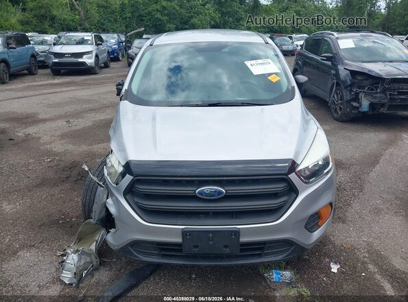 1FMCU0F78HUB90815 2017 FORD ESCAPE Серебряный Вид щитка приборов