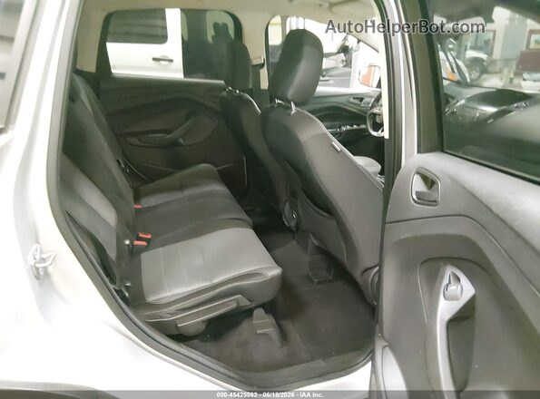 1FMCU0F7XJUA04813 2018 FORD ESCAPE Silver VIN կոդի պիտակի տեսք