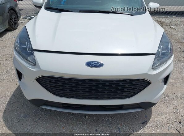 1FMCU0G64LUC63659 2020 FORD ESCAPE Белый Вид щитка приборов