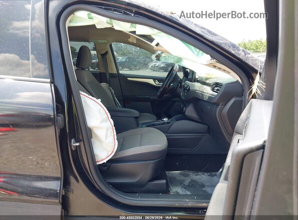 1FMCU0G65LUB74022 2020 FORD ESCAPE Черный Вид салона спереди