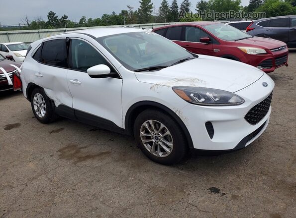 1FMCU0G67LUC50761 2020 FORD ESCAPE White Front right