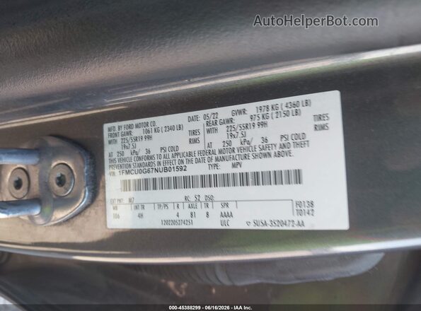 1FMCU0G67NUB01592 2022 FORD ESCAPE Gray Engine compartment view