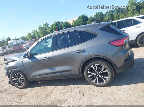 1FMCU0G67NUB01592 2022 FORD ESCAPE Gray 