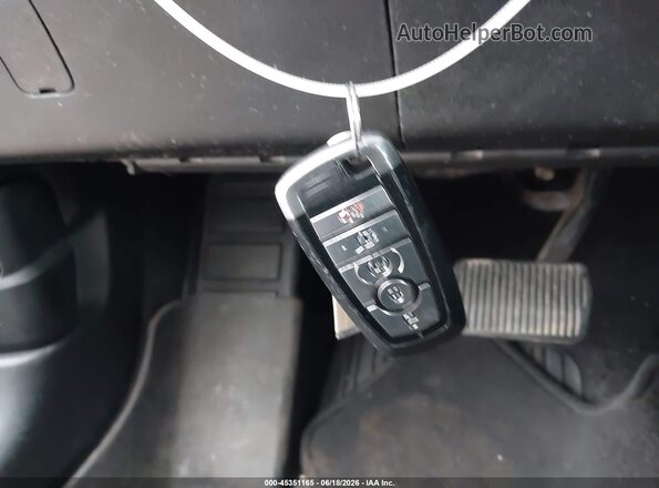 1FMCU0G68NUB63213 2022 FORD ESCAPE Серый Вид панели приборов