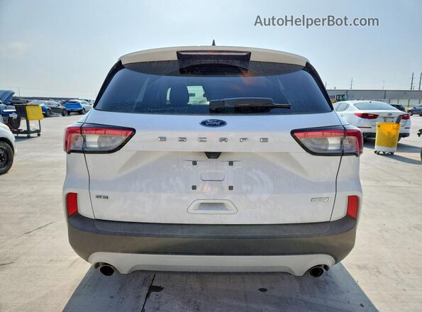 1FMCU0G69LUC02646 2020 FORD ESCAPE White Rear view