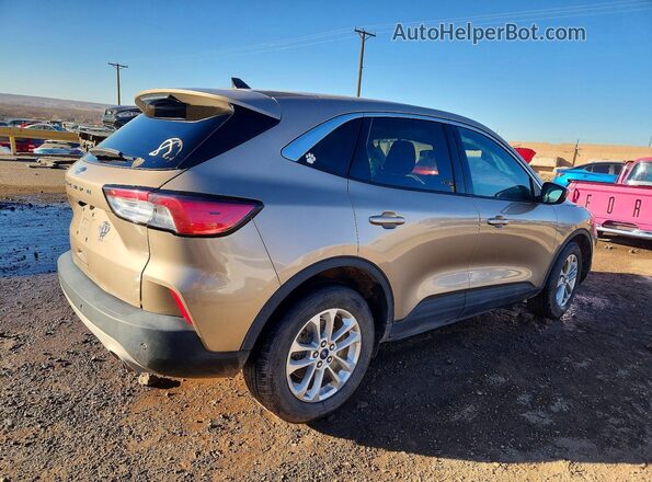 1FMCU0G69MUA67413 2021 FORD ESCAPE Gold Rear right