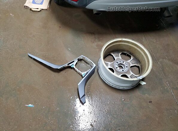 1FMCU0G74GUA92877 2016 FORD ESCAPE Silver ძრავის განყოფილების ხედი