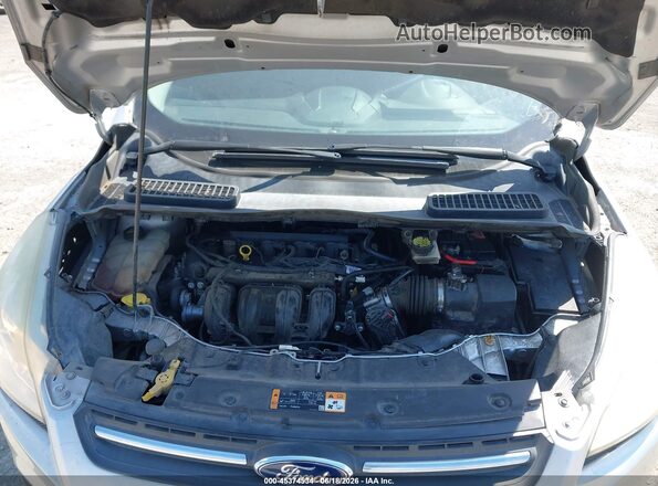 1FMCU0G76GUB97176 2016 FORD ESCAPE Серебряный Вид сзади