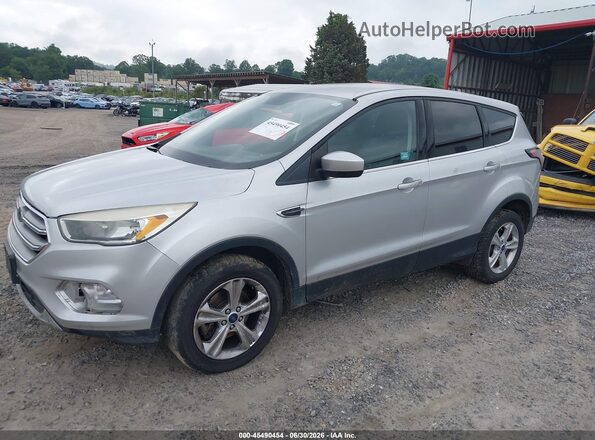 1FMCU0G95HUD66963 2017 FORD ESCAPE Silver Вид спереду