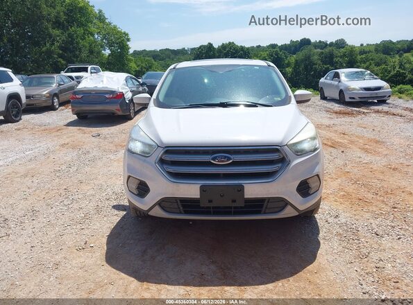 1FMCU0G98HUD66956 2017 FORD ESCAPE White Vista del cuadro de instrumentos