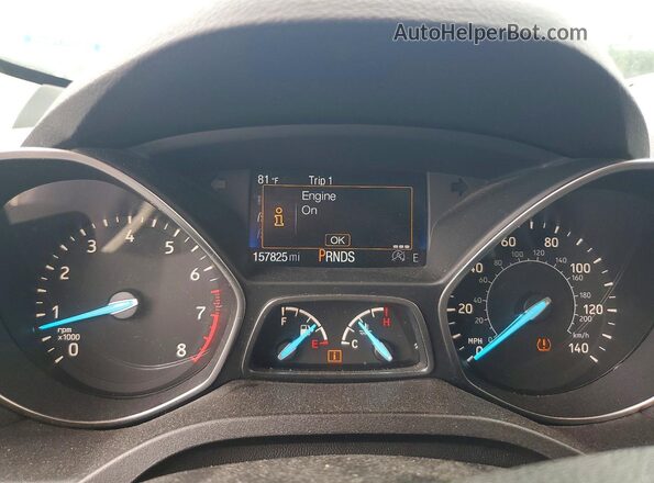 1FMCU0G98HUD67167 2017 FORD ESCAPE Белый Вид щитка приборов