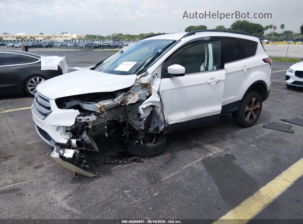 1FMCU0G99HUE64734 2017 FORD ESCAPE White Vista tres cuartos delantera izquierda