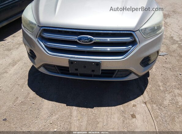 1FMCU0GD0HUC80013 2017 FORD ESCAPE Gold Front view
