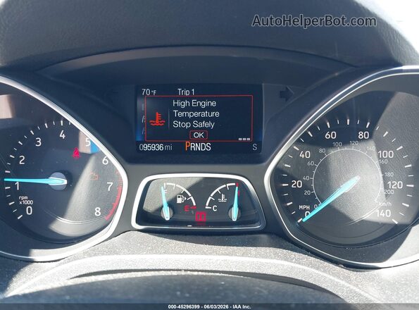 1FMCU0GD0HUE85704 2017 FORD ESCAPE Blue Հետևի նստատեղերի տեսք