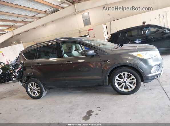 1FMCU0GD0JUA72865 2018 FORD ESCAPE Gray Սալոնի հետևի տեսք