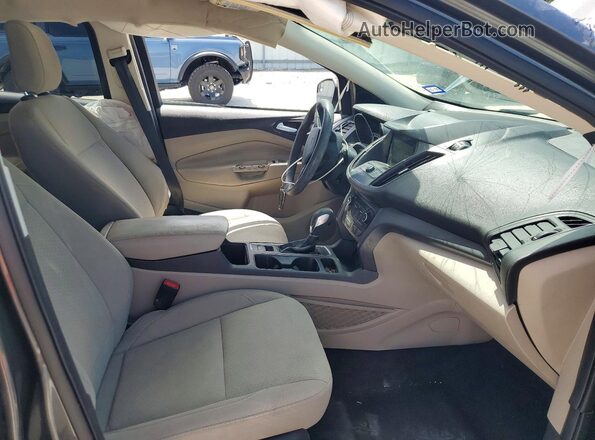 1FMCU0GD0KUB10936 2019 FORD ESCAPE Charcoal Widok wnętrza z przodu