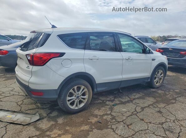 1FMCU0GD0KUC37928 2019 FORD ESCAPE Белый Задняя правая четверть