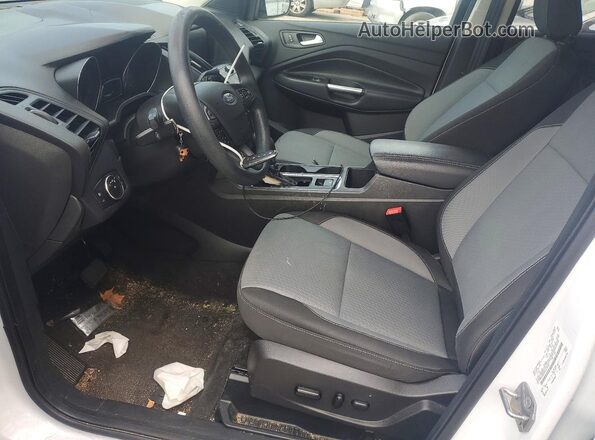 1FMCU0GD0KUC37928 2019 FORD ESCAPE Белый Вид салона спереди