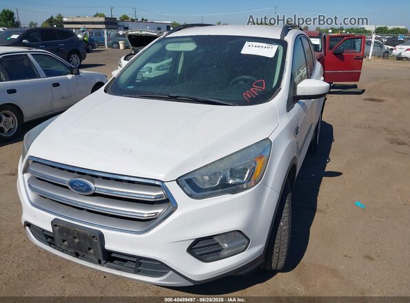 1FMCU0GD1HUB45929 2017 FORD ESCAPE White Առջևի ձախ երեք քառորդ տեսարան