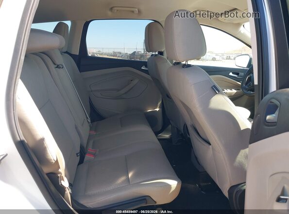 1FMCU0GD1HUB45929 2017 FORD ESCAPE White VIN կոդի պիտակի տեսք