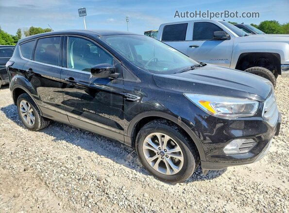1FMCU0GD1HUE72640 2017 FORD ESCAPE Черный Передняя правая четверть