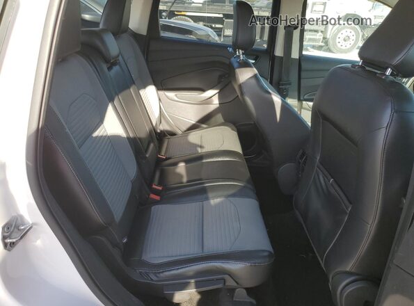 1FMCU0GD1JUA22895 2018 FORD ESCAPE White Вид задніх сидінь