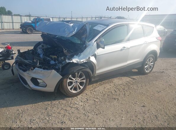 1FMCU0GD1KUB93924 2019 FORD ESCAPE Silver Przód lewy