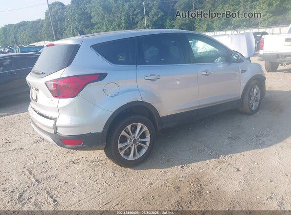1FMCU0GD1KUB93924 2019 FORD ESCAPE Silver Tył prawy