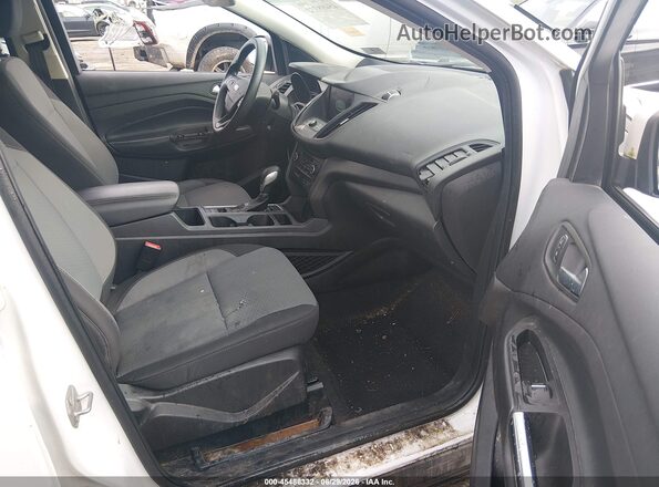 1FMCU0GD1KUC35508 2019 FORD ESCAPE Белый Вид салона спереди