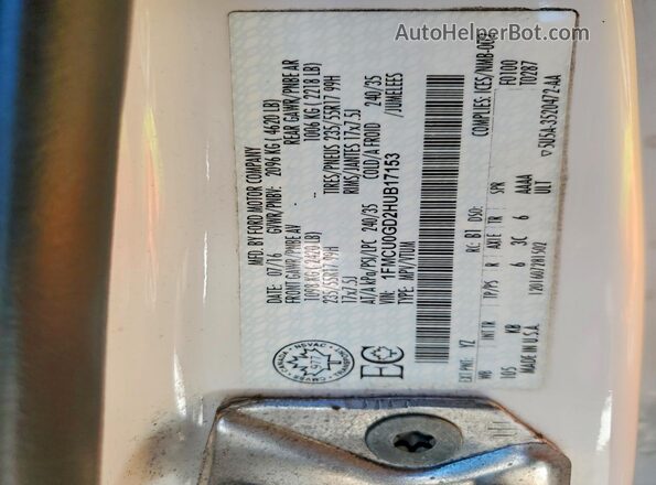 1FMCU0GD2HUB17153 2017 FORD ESCAPE White 