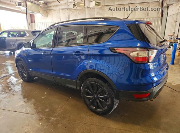 1FMCU0GD2HUD97138 2017 FORD ESCAPE Синий 