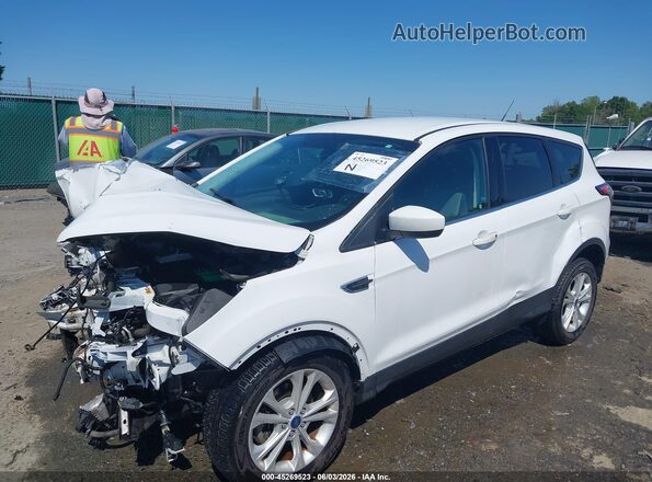 1FMCU0GD2HUE40070 2017 FORD ESCAPE White წინა მარცხენა ხედი სამი მეოთხედიდან
