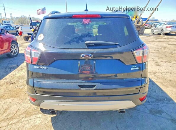1FMCU0GD2JUB00469 2018 FORD ESCAPE Black უკანა ხედი