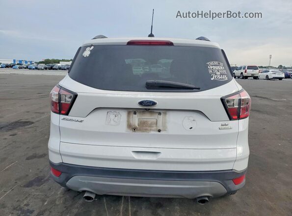 1FMCU0GD2JUB61577 2018 FORD ESCAPE White უკანა ხედი