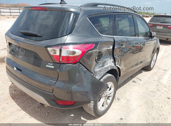 1FMCU0GD2JUD28990 2018 FORD ESCAPE Gray Դիմացի տեսք