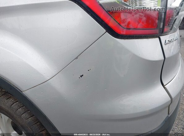 1FMCU0GD3HUF03077 2017 FORD ESCAPE Silver Вид щитка приладів
