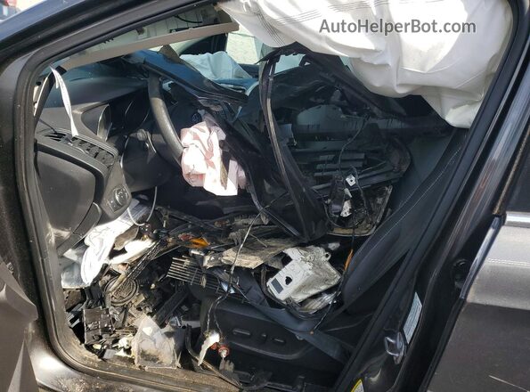 1FMCU0GD3JUB61880 2018 FORD ESCAPE Gray Вид салону спереду