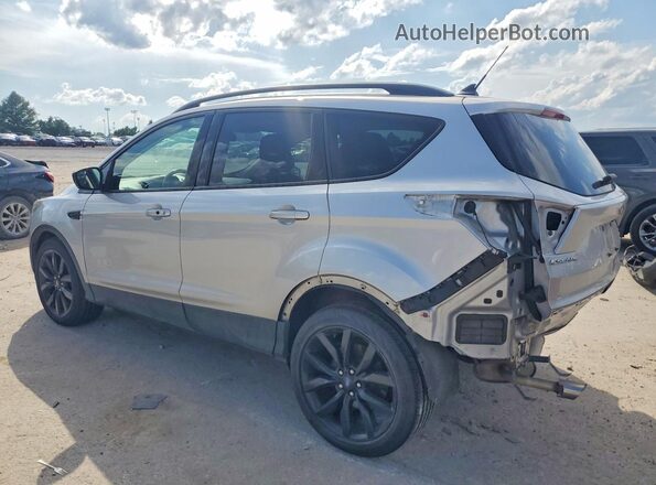 1FMCU0GD3KUB30825 2019 FORD ESCAPE Серебряный Задняя левая четверть
