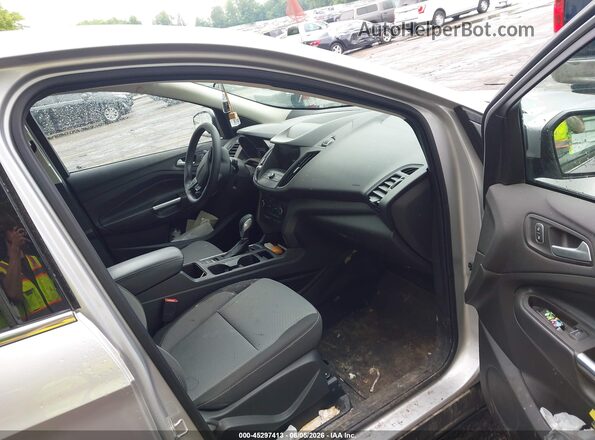 1FMCU0GD3KUB62206 2019 FORD ESCAPE Silver წინა სალონის ხედი