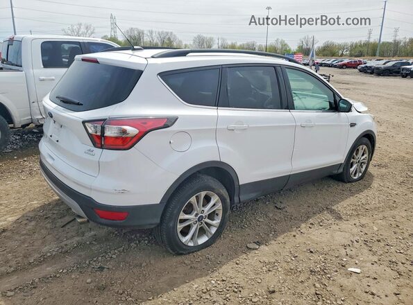 1FMCU0GD4HUA12498 2017 FORD ESCAPE White 