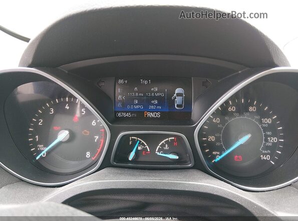 1FMCU0GD4HUD24725 2017 FORD ESCAPE Beige Вид задніх сидінь