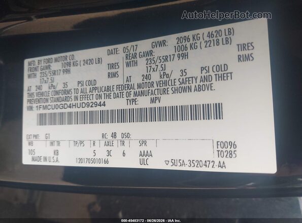 1FMCU0GD4HUD92944 2017 FORD ESCAPE Black Vista del compartimento del motor
