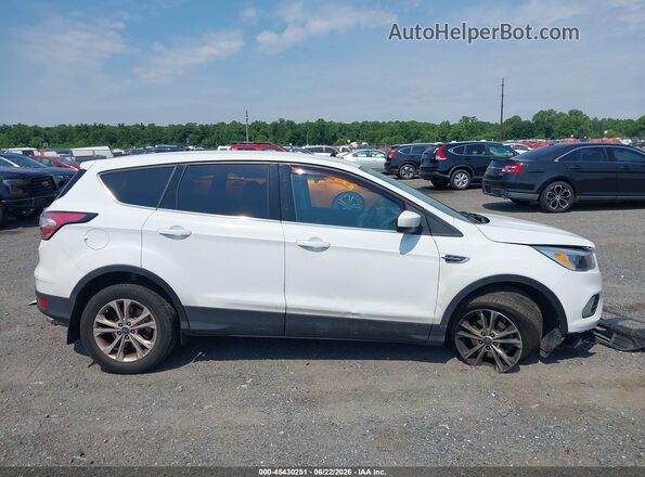 1FMCU0GD4HUE02033 2017 FORD ESCAPE White სალონის 360-გრადუსიანი ხედი